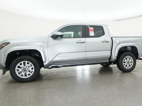 New 2026 Toyota Tacoma SR5 image 8