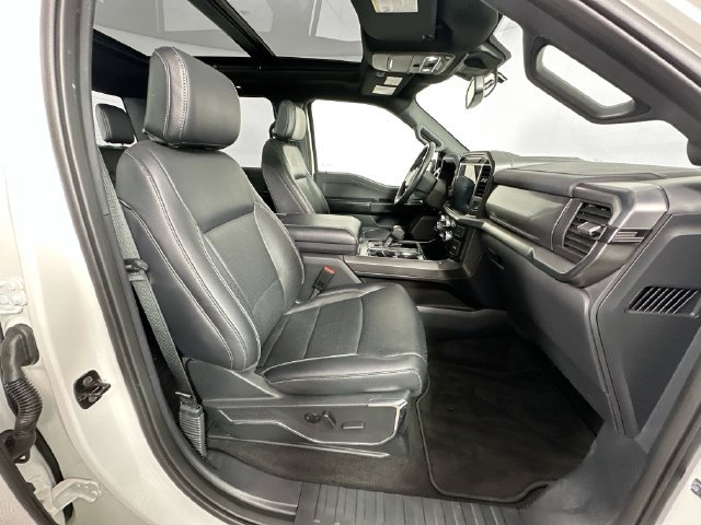 Used 2024 Ford F150 Lariat AWD/4WD image 31