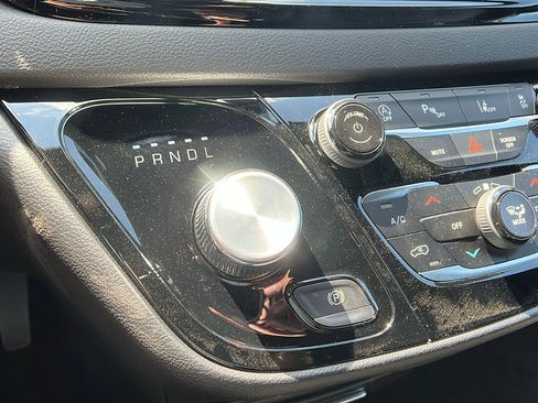 New 2026 Chrysler Voyager LX image 27