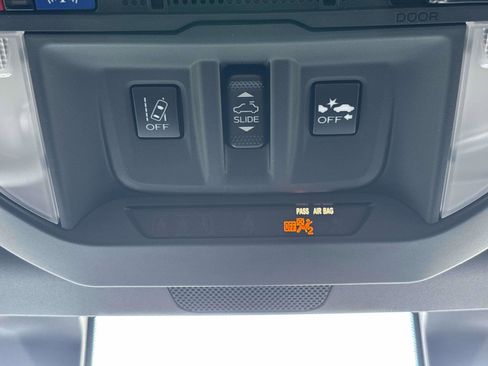 Certified 2025 Subaru Forester Wilderness image 32