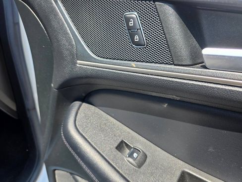 Used 2023 Ford Edge SEL AWD/4WD image 29