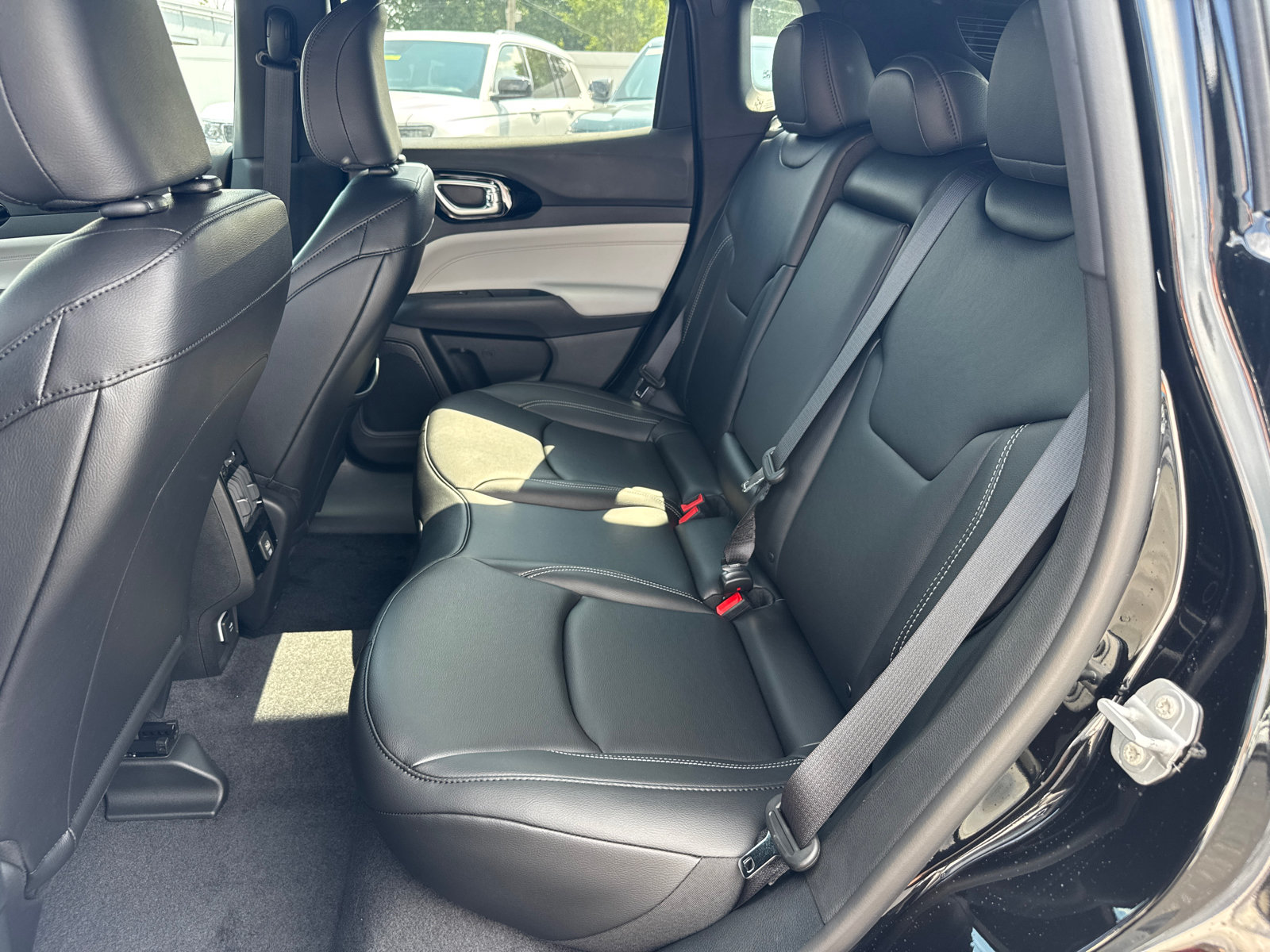 New 2026 Jeep Compass Limited AWD/4WD image 6