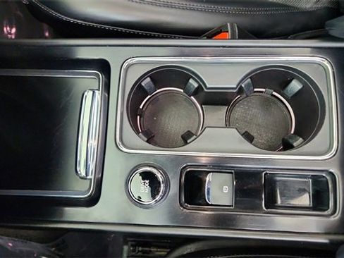 Used 2022 Lincoln Corsair Standard w/ Premium Package image 49