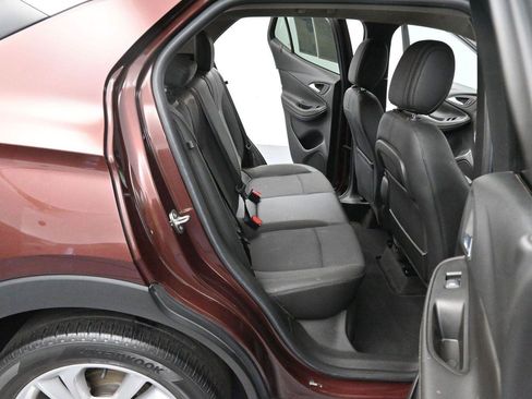 Used 2023 Buick Encore GX Preferred w/ Cold Weather Comfort Package FWD image 32
