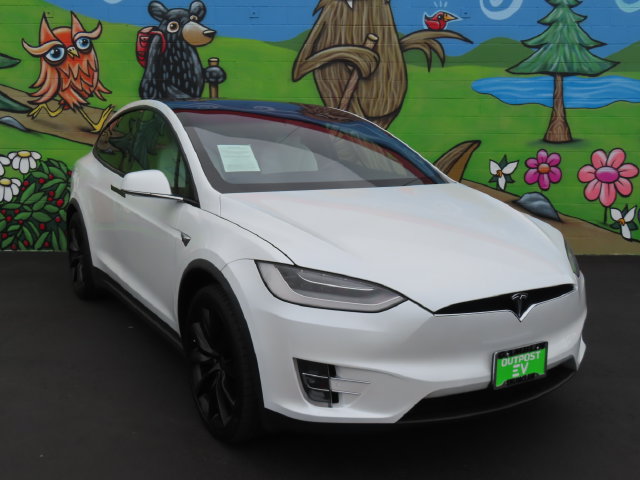 Used 2020 Tesla Model X Long Range AWD/4WD image 1