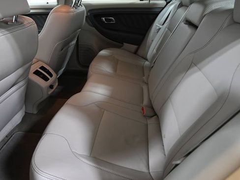 Used 2011 Ford Taurus SEL w/ 201A Rapid Spec Order Code AWD/4WD image 7