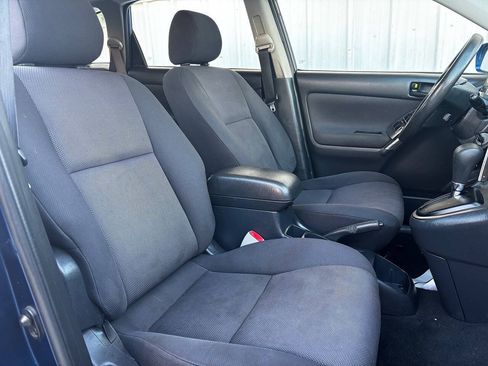 Used 2003 Pontiac Vibe w/ Power Group Value Package FWD image 13