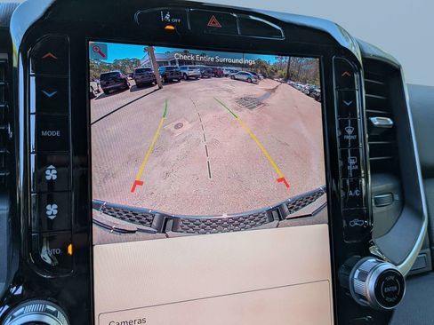 New 2026 RAM 1500 4x4 Crew Cab image 22