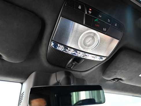 Used 2025 Mercedes-Benz G 550 image 29