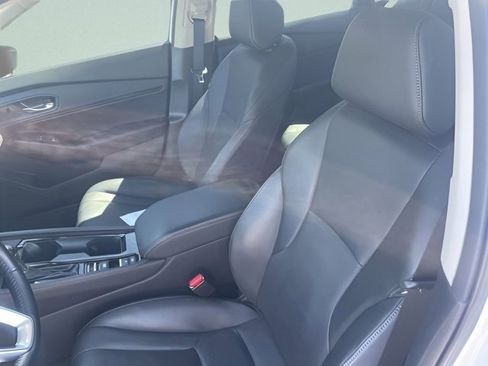 Used 2023 Honda Accord Touring image 18
