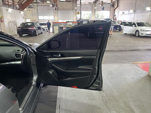 Used 2020 Nissan Maxima 3.5 SV w/ Floor Mat Group FWD image 22