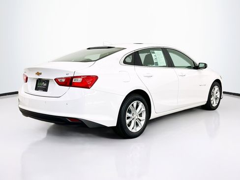 Used 2024 Chevrolet Malibu LT FWD image 9