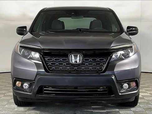 Used 2021 Honda Passport Sport image 2