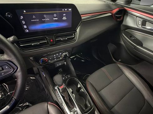 Certified 2026 Chevrolet TrailBlazer RS FWD image 19