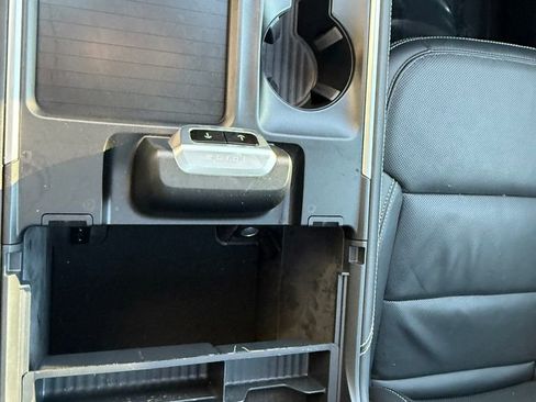 Used 2025 Ford Expedition Max Platinum image 22