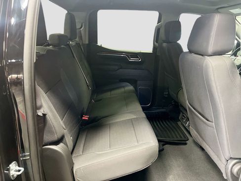 Used 2023 Chevrolet Silverado 1500 LT image 27