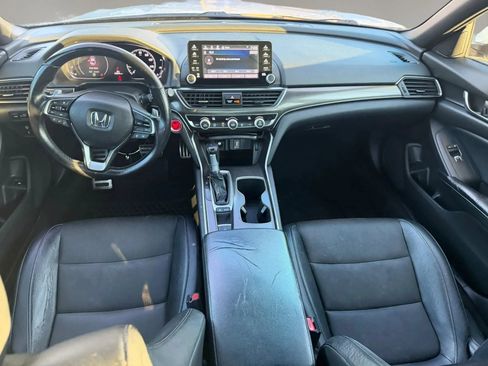 Used 2018 Honda Accord Sport image 30