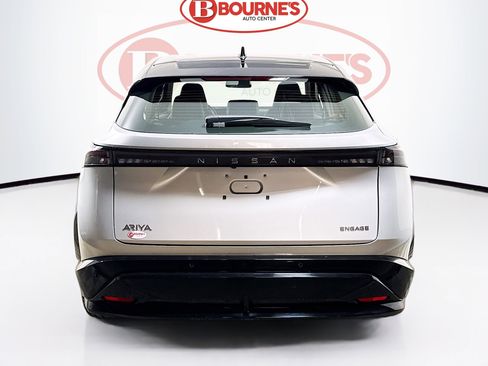 Used 2023 Nissan Ariya FWD image 9