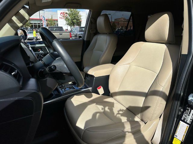 Certified 2021 Toyota 4Runner SR5 Premium AWD/4WD image 9