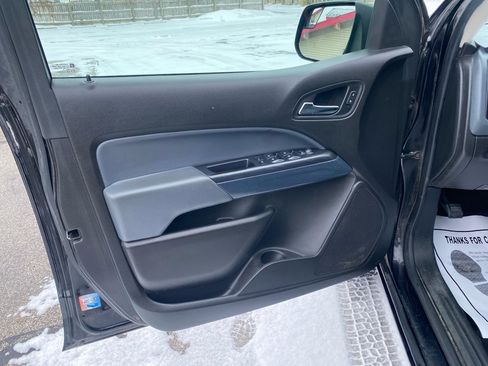 Used 2015 Chevrolet Colorado Z71 image 10