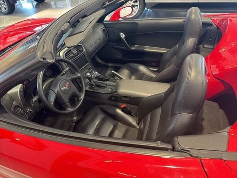 Used 2005 Chevrolet Corvette Convertible w/ Preferred Equipment Group image 9