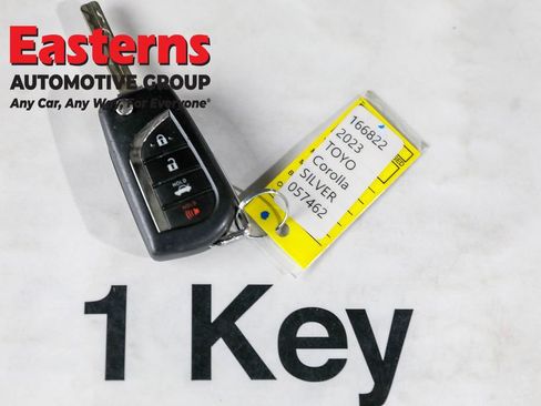 Used 2023 Toyota Corolla LE image 23