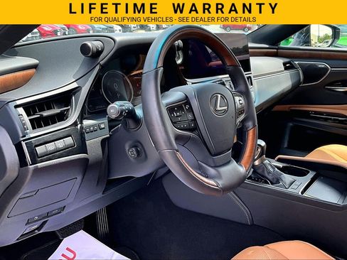 Used 2024 Lexus ES 300h Ultra Luxury w/ Accessory Package (Z2) FWD image 14