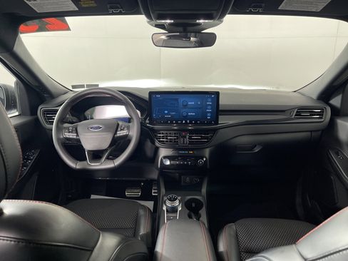 Used 2024 Ford Escape ST-Line w/ Tech Pack #1 image 14