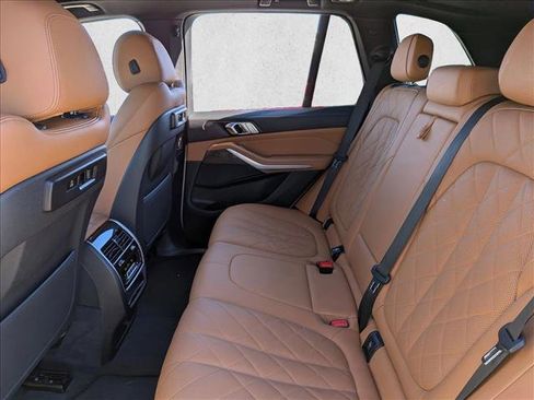 Certified 2023 BMW X5 sDrive40i w/ M Sport Package image 18