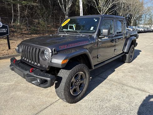 Used 2020 Jeep Gladiator Rubicon image 3