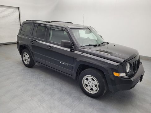 Used 2017 Jeep Patriot Sport w/ Power Value Group image 11