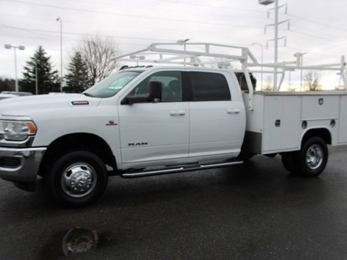 Used 2021 RAM 3500 Big Horn image 4