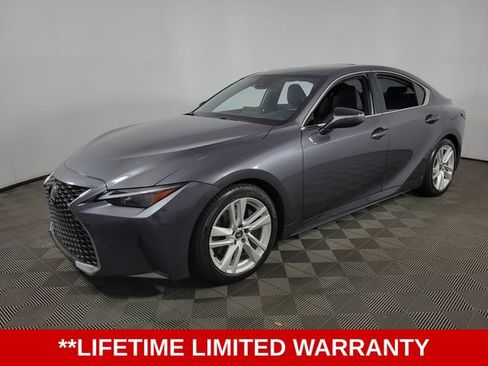 Used 2025 Lexus IS 300 w/ Comfort Package RWD image 3