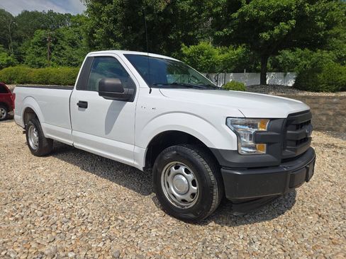 Used 2017 Ford F150 XL w/ Equipment Group 101A Mid RWD image 25