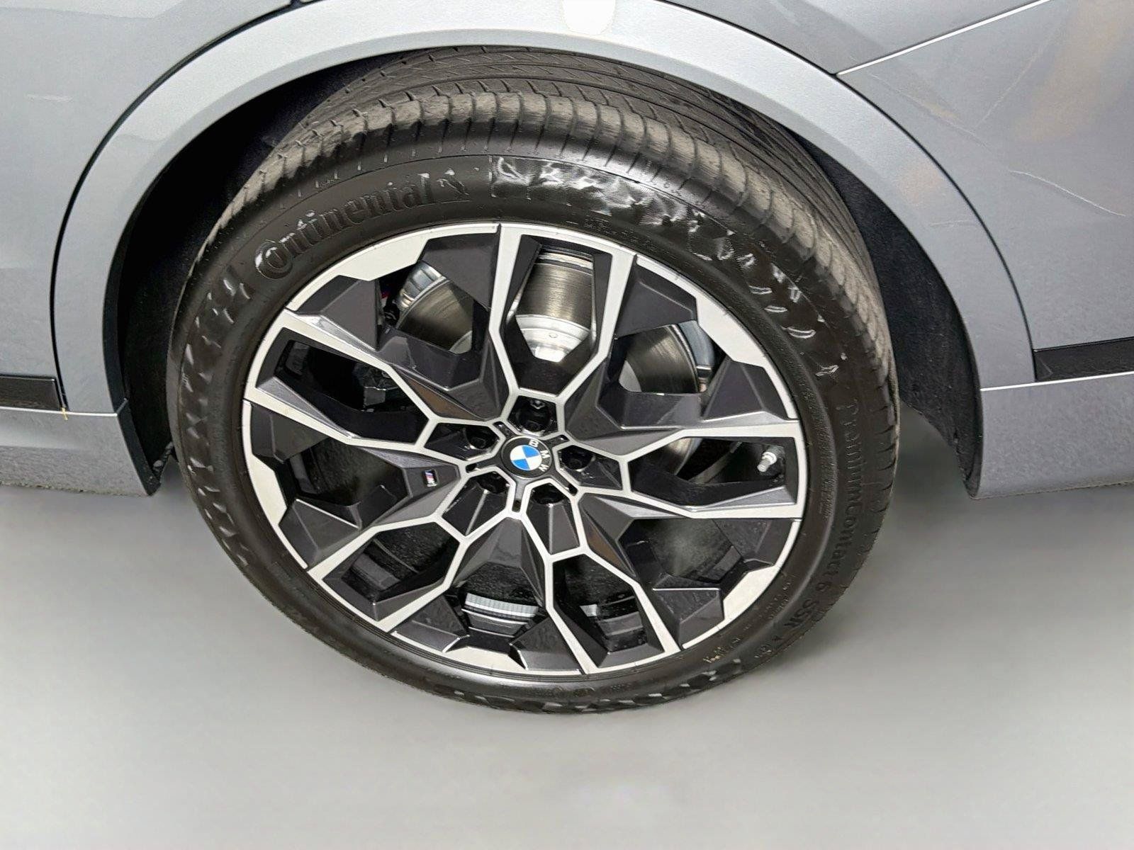 New 2027 BMW X7 xDrive40i w/ Executive Package AWD/4WD image 33