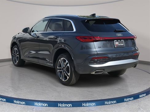 New 2025 Audi Q5 Premium image 5