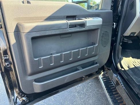 Used 2014 Ford F250 Lariat w/ Chrome Package AWD/4WD image 21