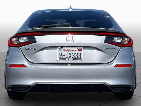 Used 2023 Honda Civic Sport image 4