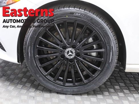 Used 2020 Mercedes-Benz C 300 4MATIC Coupe image 31