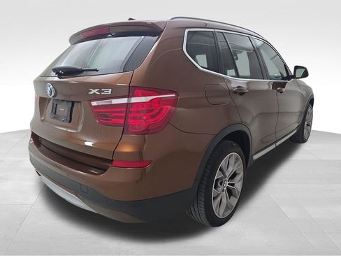Used 2017 BMW X3 xDrive28i image 9