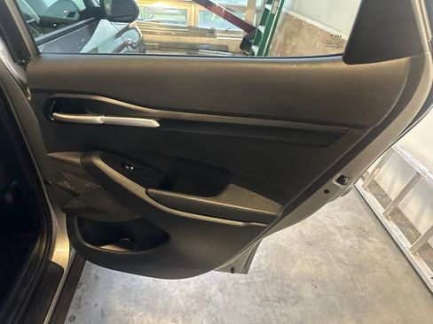 Used 2024 Kia Seltos LX AWD/4WD image 29