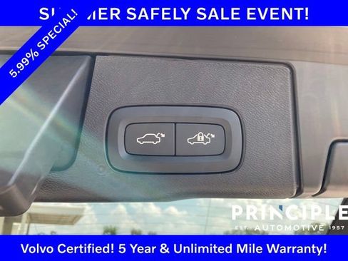 Certified 2025 Volvo XC60 B5 Core AWD/4WD image 30