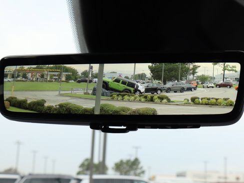 New 2025 Jeep Grand Cherokee Overland w/ Luxury Tech Group IV image 25