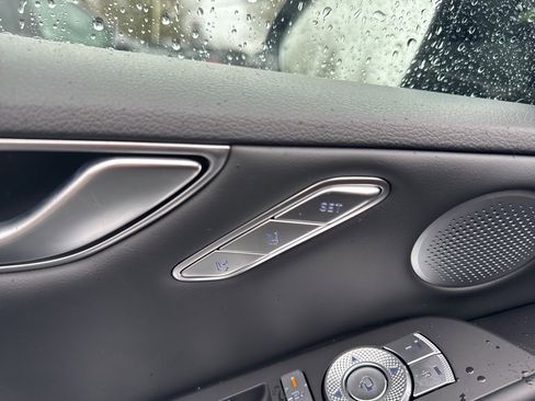 New 2025 Genesis G80 3.5T Sport Prestige image 18