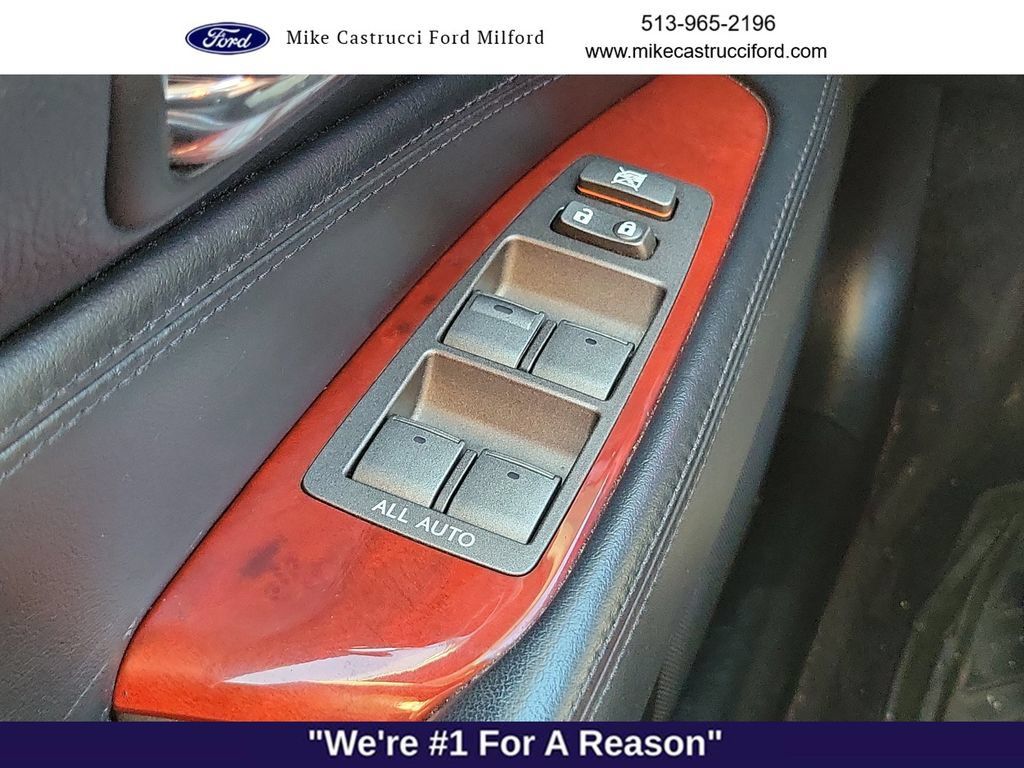 Used 2010 Lexus LS 460 L w/ Rear Seat Upgrade Pkg RWD image 19