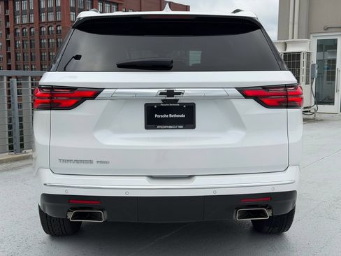 Used 2023 Chevrolet Traverse High Country AWD/4WD image 10