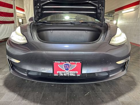 Used 2018 Tesla Model 3 Long Range RWD image 21