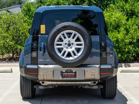 Used 2026 Land Rover Defender 110 S AWD/4WD image 12