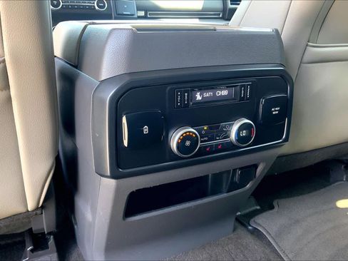 Used 2019 Ford Expedition Limited w/ Equipment Group 302A RWD image 33