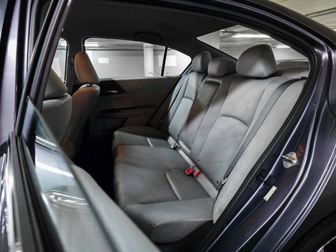 Used 2014 Honda Accord LX image 19